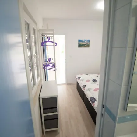 Apartment 아파트